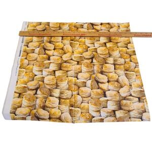 Robert Kaufman Biscuts Fabric 1/2 YARD 100% Cotton  All Over‎ Print Photo Real